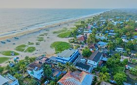 Alleppey Holiday Beach Resort By Voye Homes , Sea View With Direct Beach Access